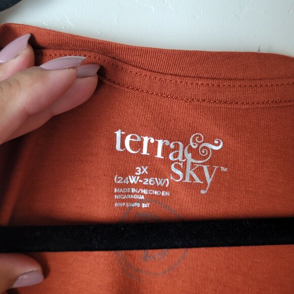 Terra & Sky Plus Size Burnt Orange Basic Blouse - Picture 4 of 5